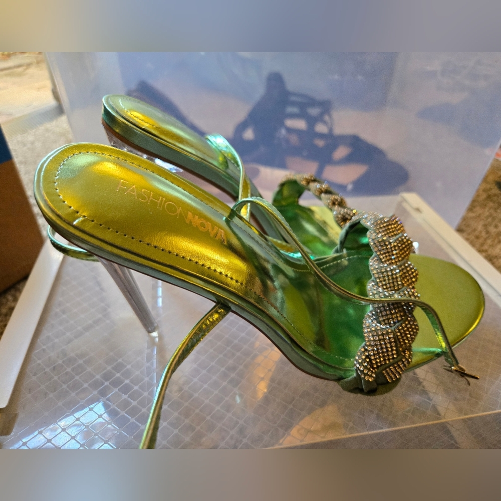 Never Worn Heels